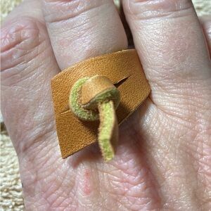 Tan Leather Knot Ring